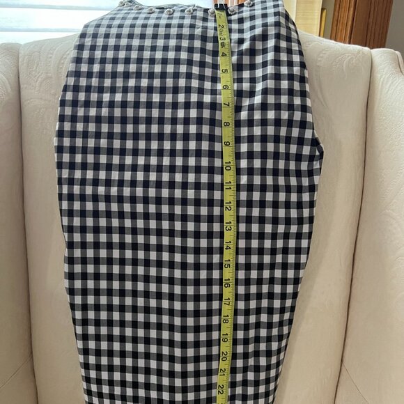 Black and White Checked Sleeveless Top - Picture 7 of 9